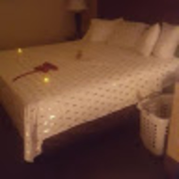 Meet your Posher, Victoria - Picture 1 of 1